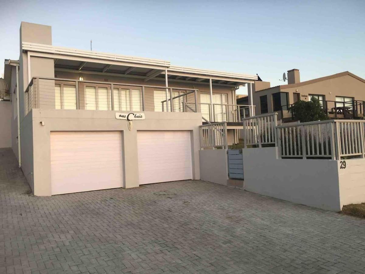 Ons C-Huis - Gansbaai Seafront Accommodation, Back-Up Power Exteriér fotografie